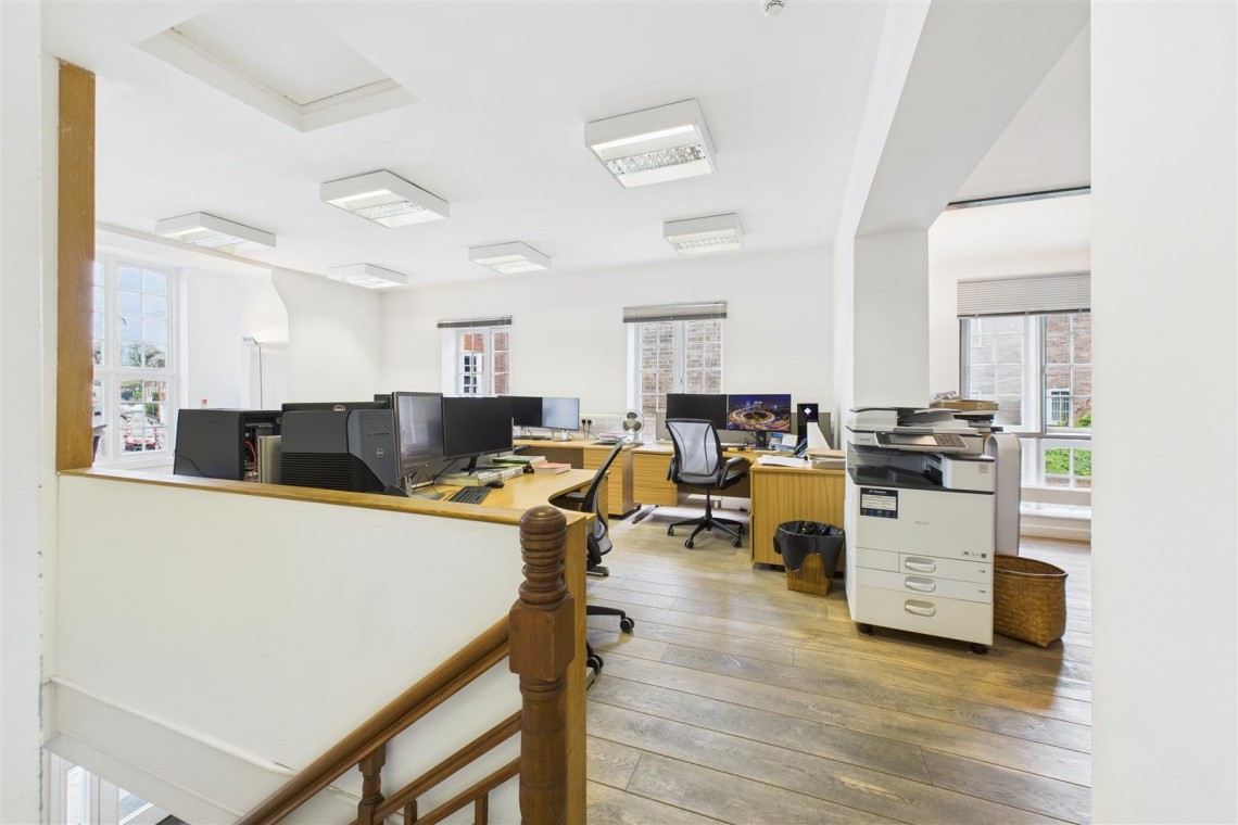 Images for COMMERCIAL | TAUNTON