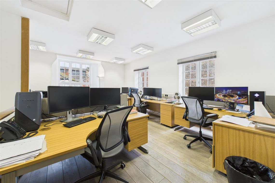 Images for COMMERCIAL | TAUNTON