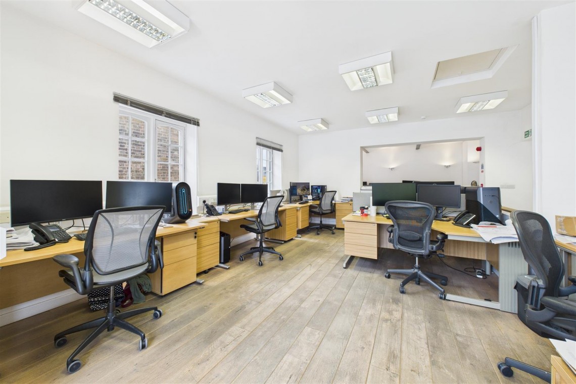 Images for COMMERCIAL | TAUNTON