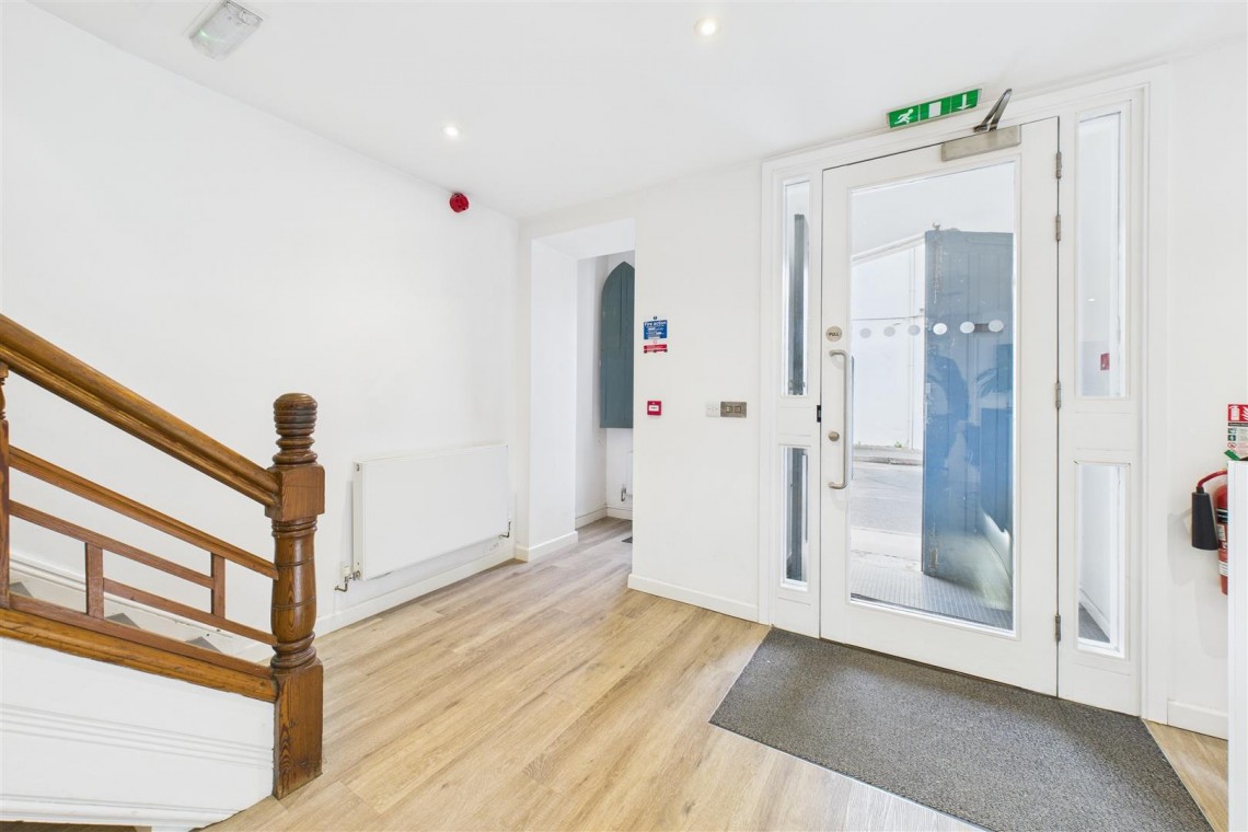 Images for COMMERCIAL | TAUNTON