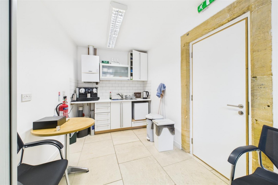 Images for COMMERCIAL | TAUNTON