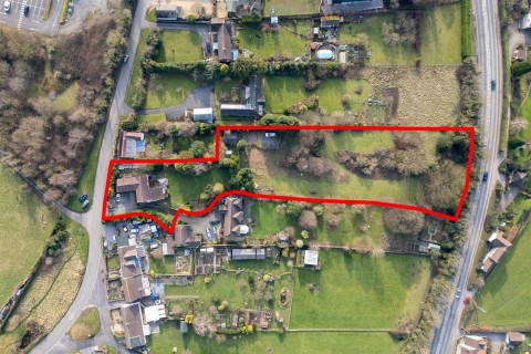 View Full Details for DETACHED | 1.36 ACRES | MILBURY HEATH