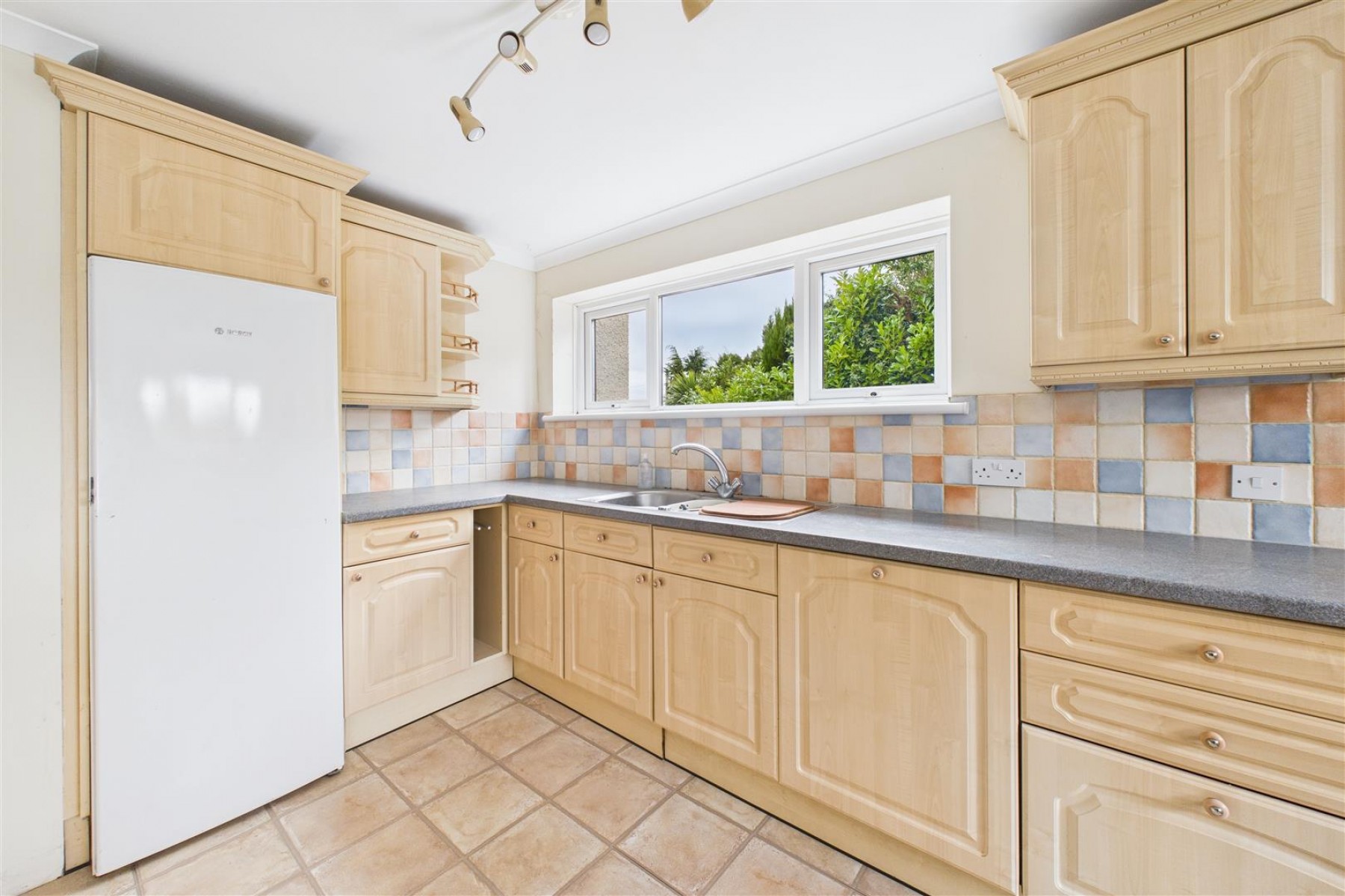 Images for DETACHED | 1.36 ACRES | MILBURY HEATH