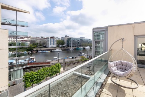 View Full Details for Caledonian Road, Harbourside