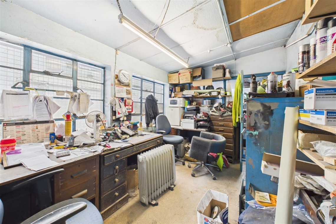 Images for COMMERCIAL | 0.15 ACRE | AVONMOUTH