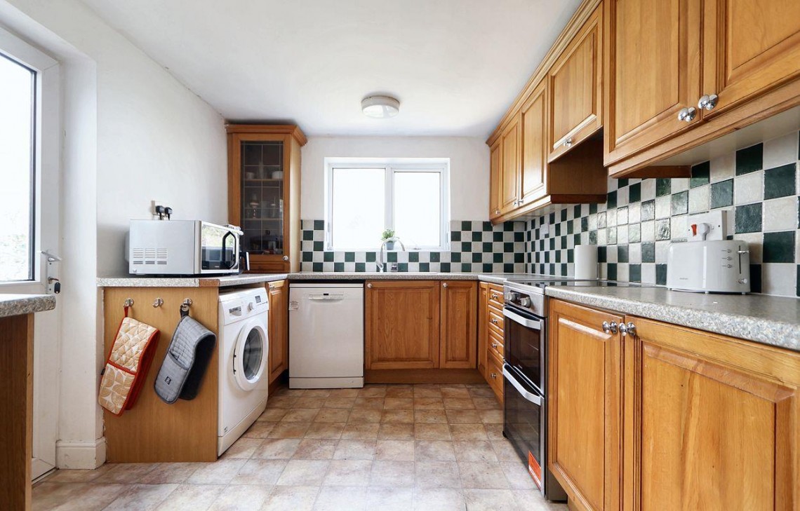 Images for HMO | £56,100 pa | REDLAND