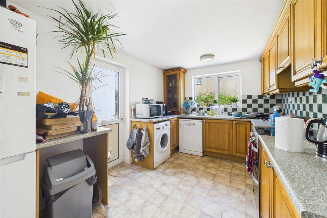 Images for HMO | £56,100 pa | REDLAND