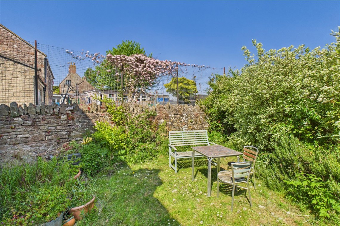 Images for REDUCED | UPDATING | BS39