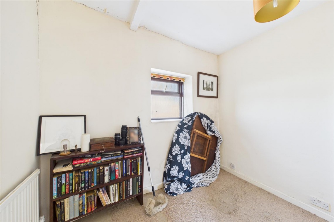 Images for REDUCED | UPDATING | BS39