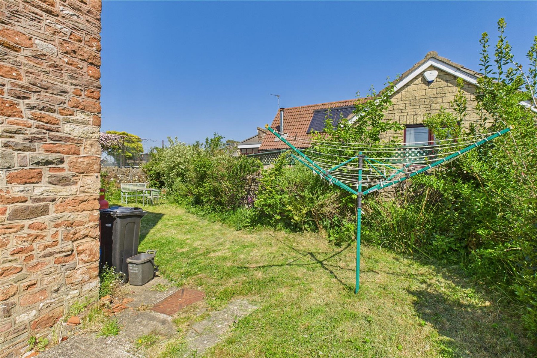 Images for REDUCED | UPDATING | BS39