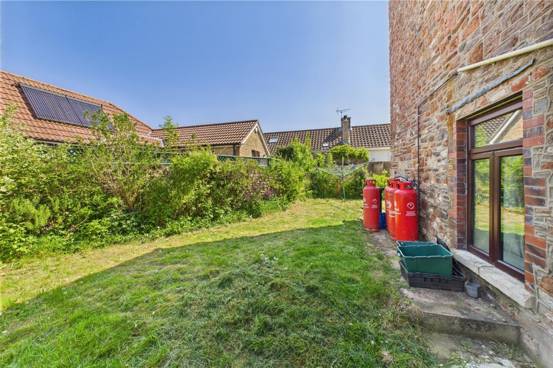 Images for REDUCED | UPDATING | BS39
