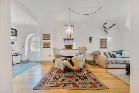 Cornwallis Grove, Clifton