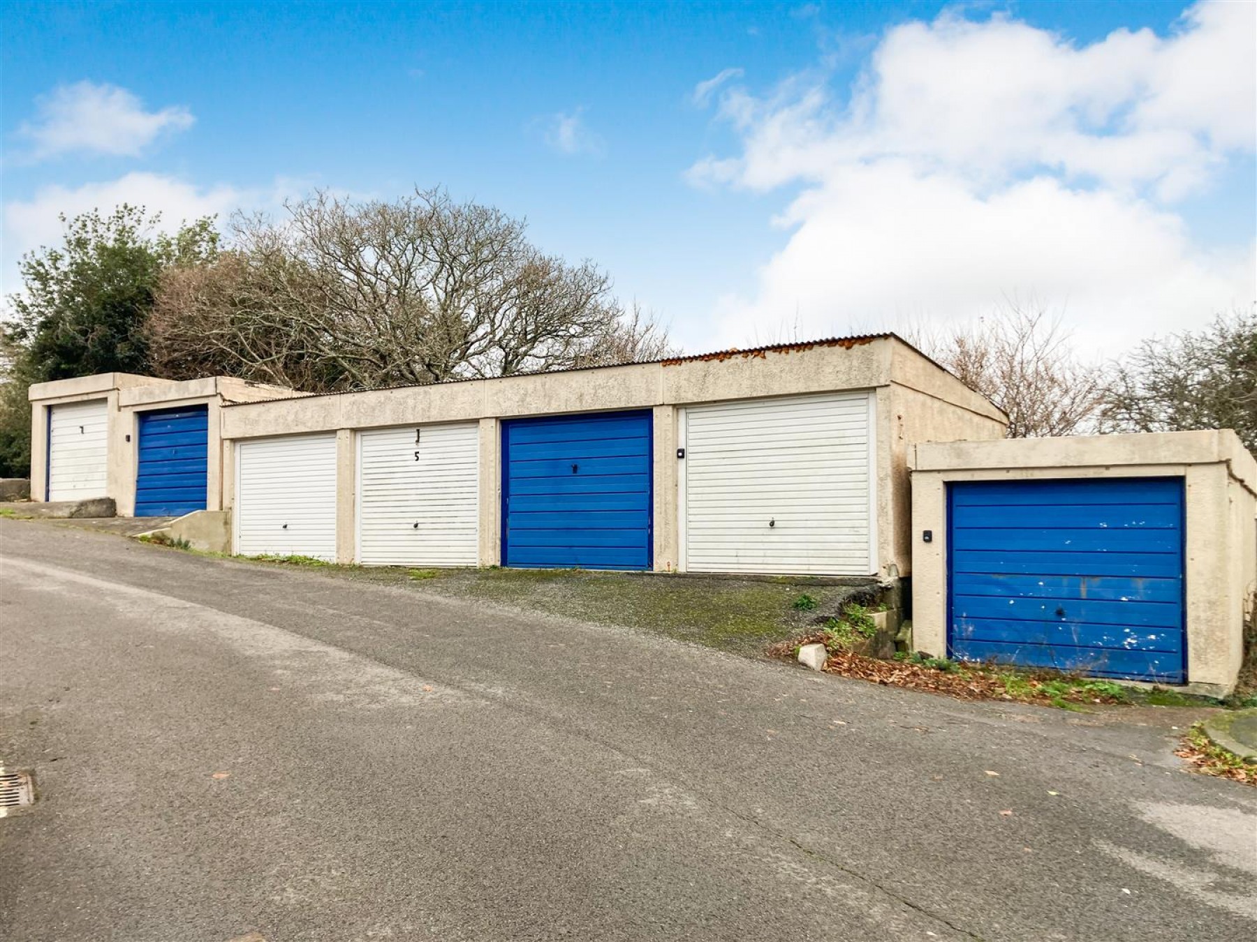 Images for 3 X SINGLE GARAGES | KINGSBRIDGE