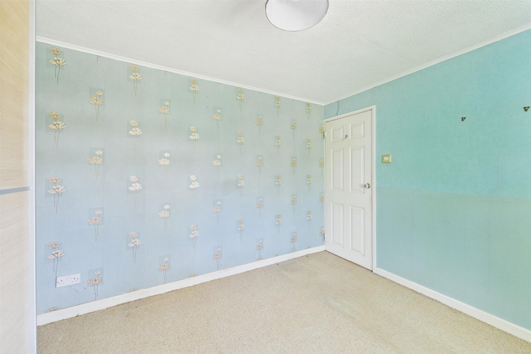 Images for DETACHED | UPDATING | SNEYD PARK