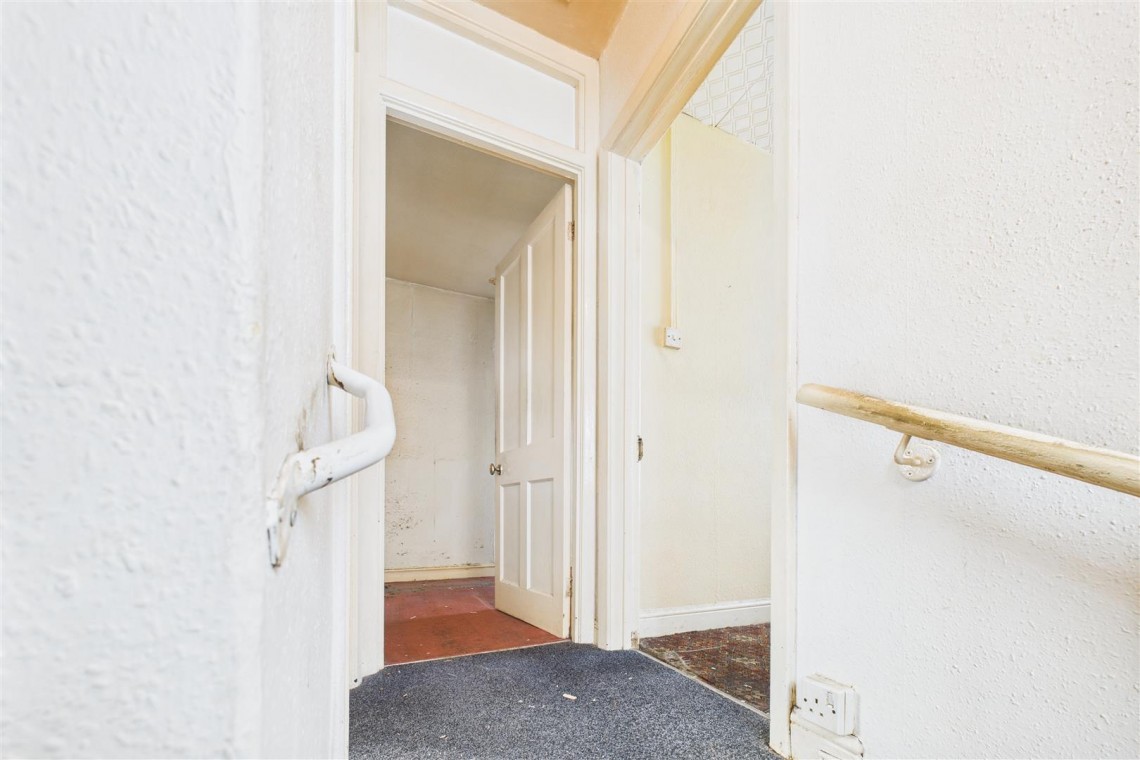 Images for SEMI | UPDATING | KNOWLE