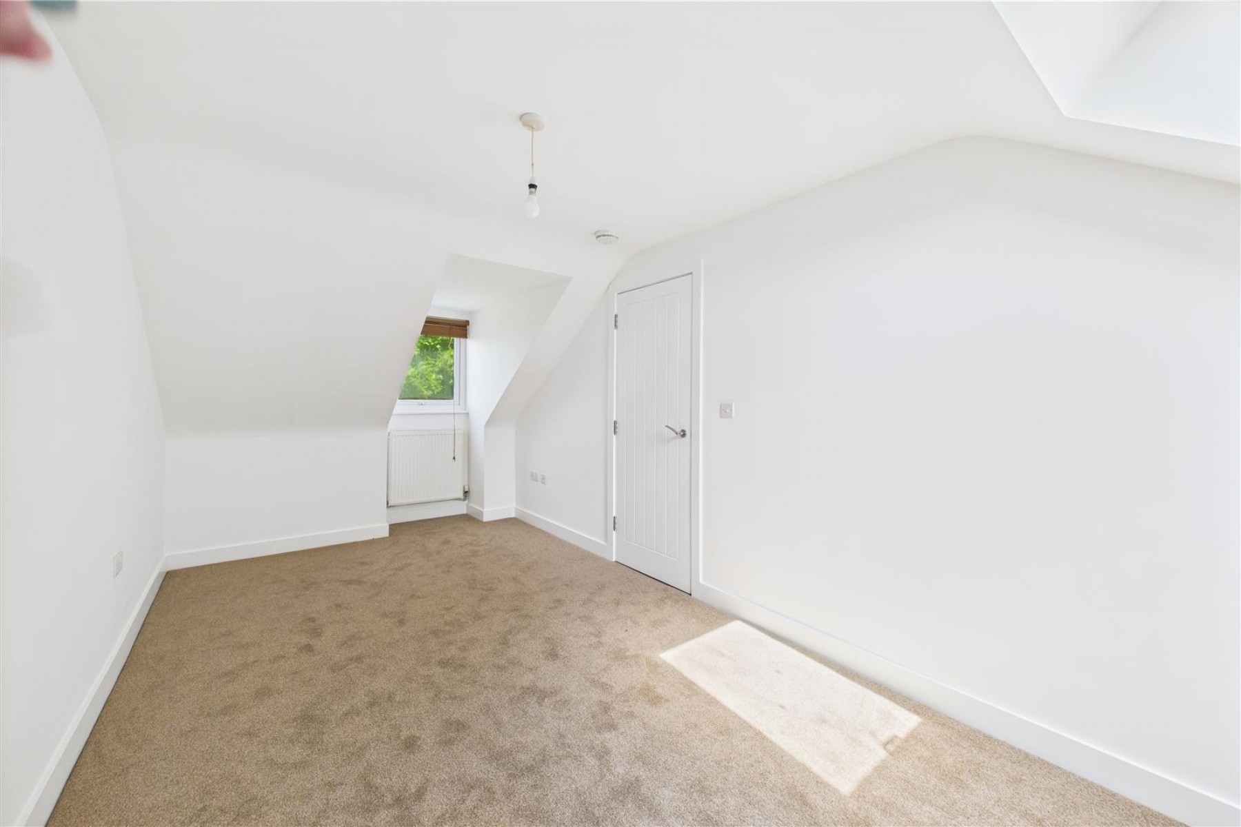 Images for MODERN TOWNHOUSE | BS5