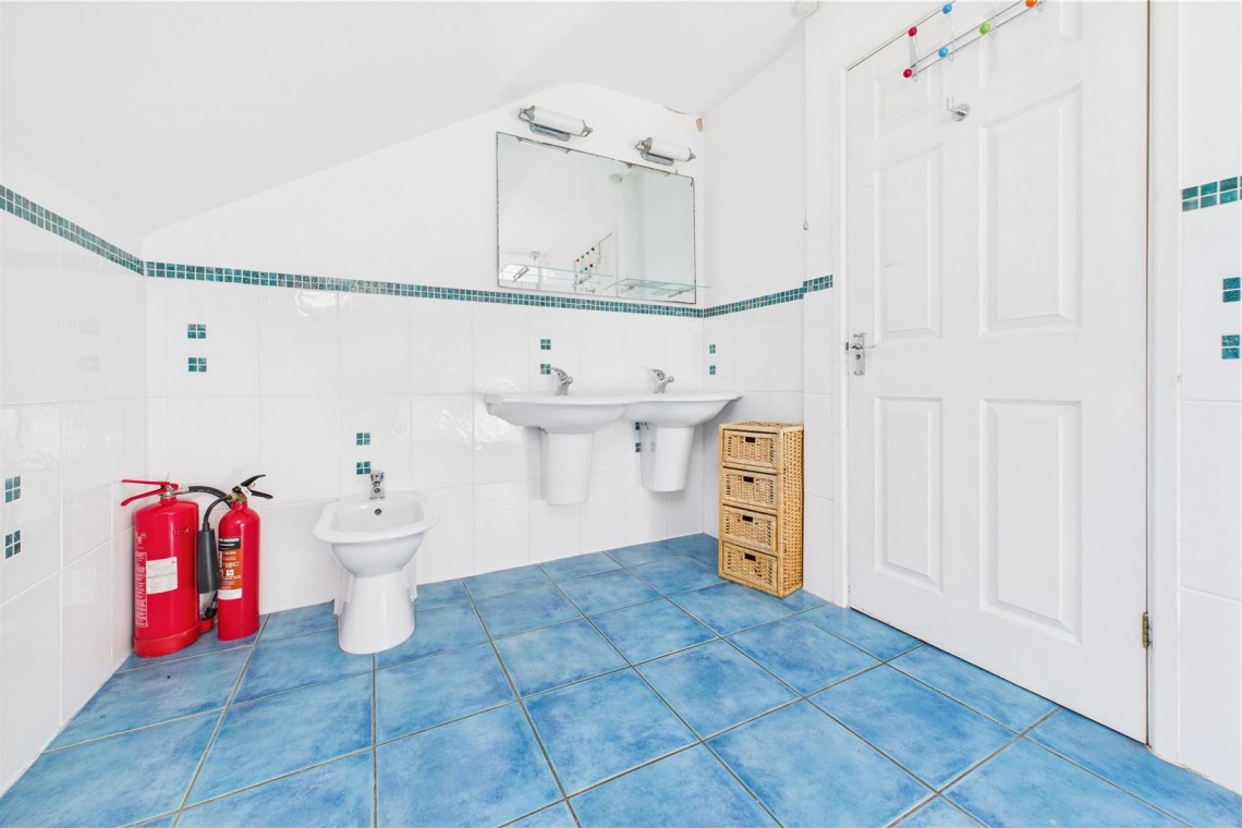 Images for DETACHED | POTENTIAL | DUNDRY