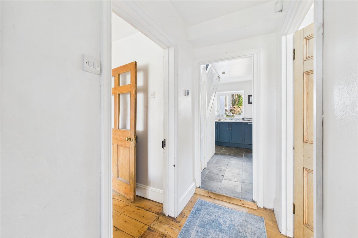 Images for REDUCED FOR AUCTION | BACKWELL