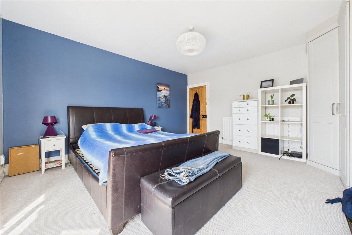 Images for REDUCED FOR AUCTION | BACKWELL
