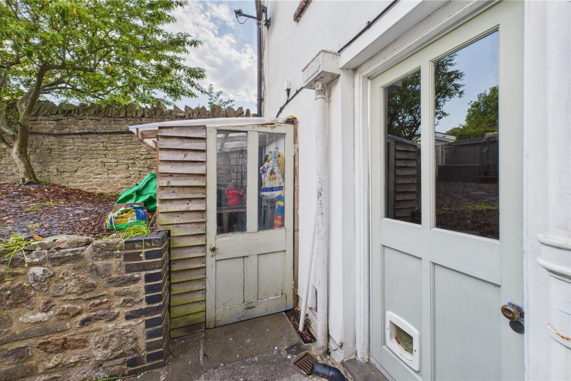 Images for REDUCED FOR AUCTION | BACKWELL