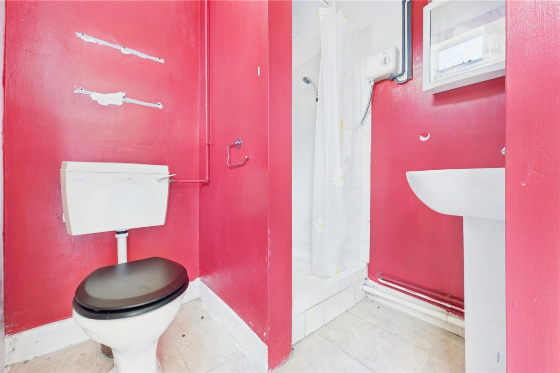 Images for 2 X VACANT FLATS | WSM