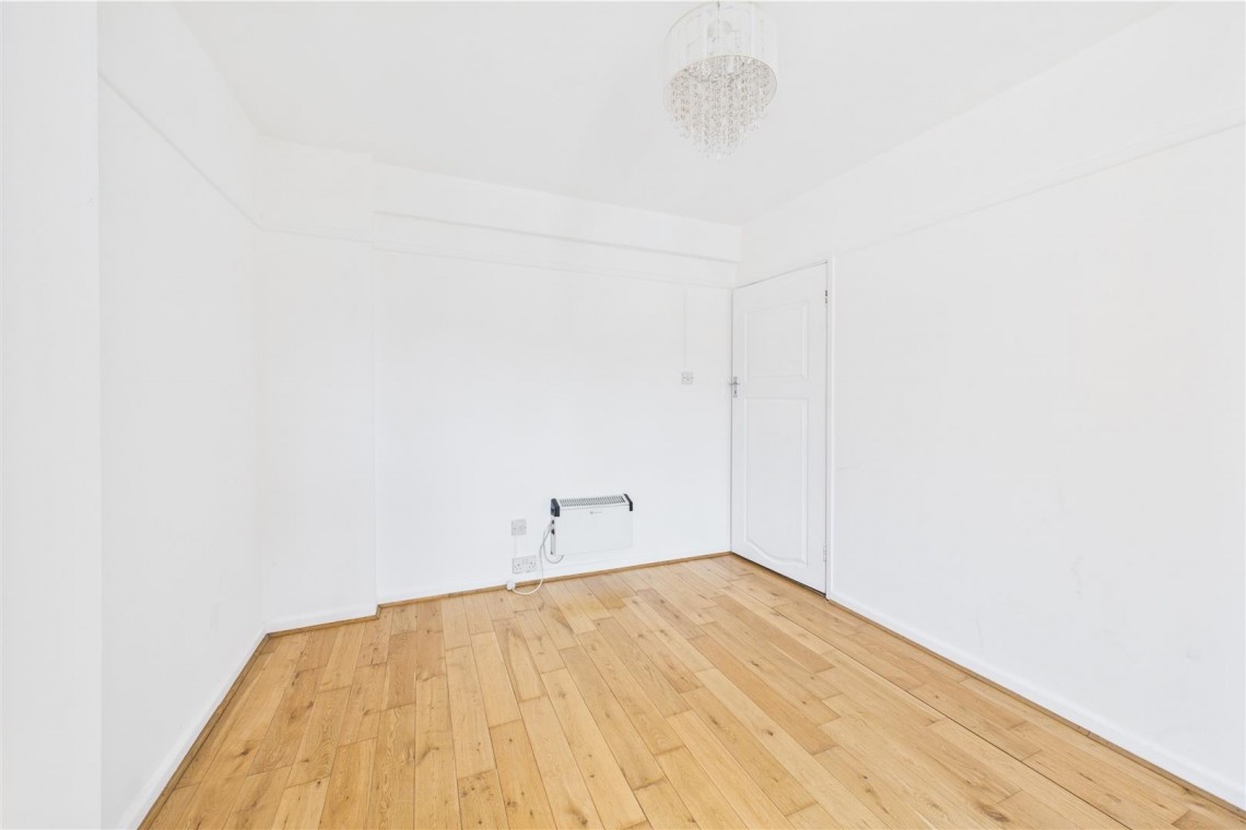 Images for 2 X VACANT FLATS | WSM