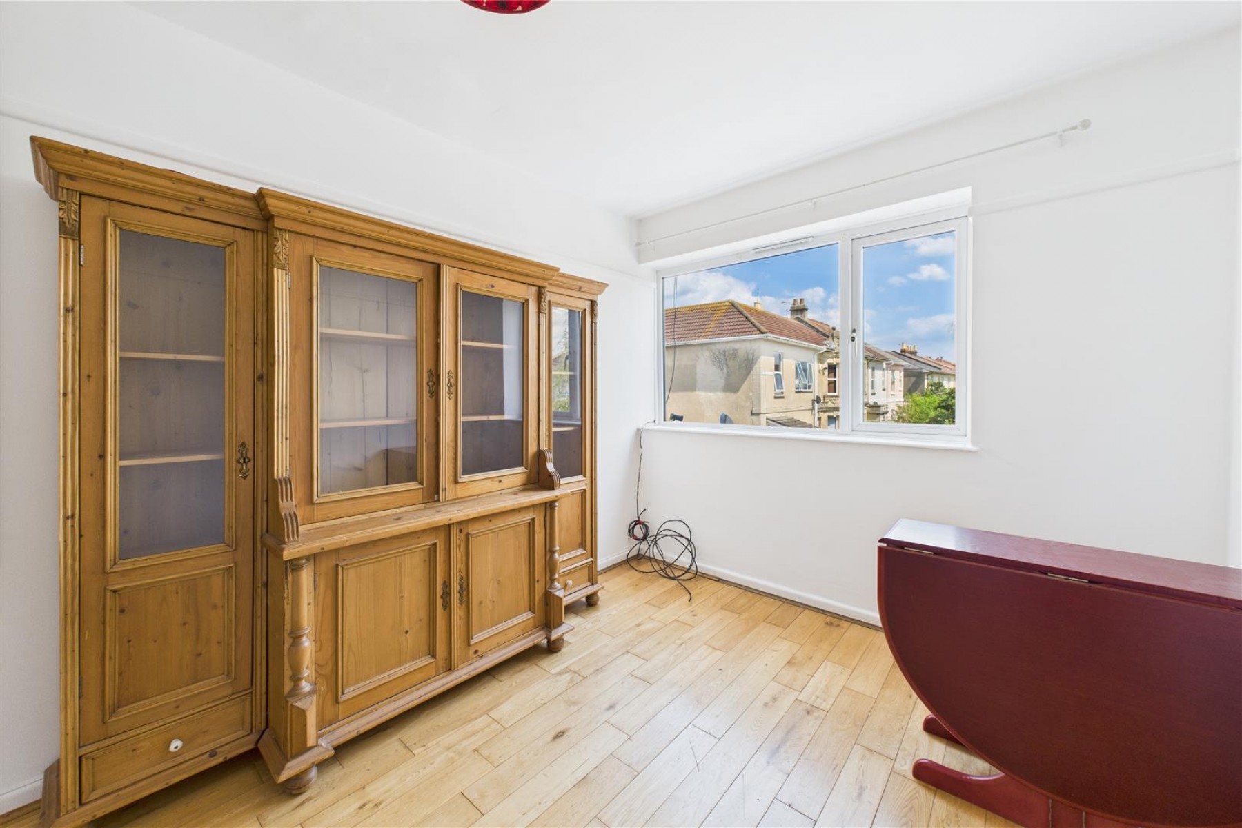 Images for 2 X VACANT FLATS | WSM