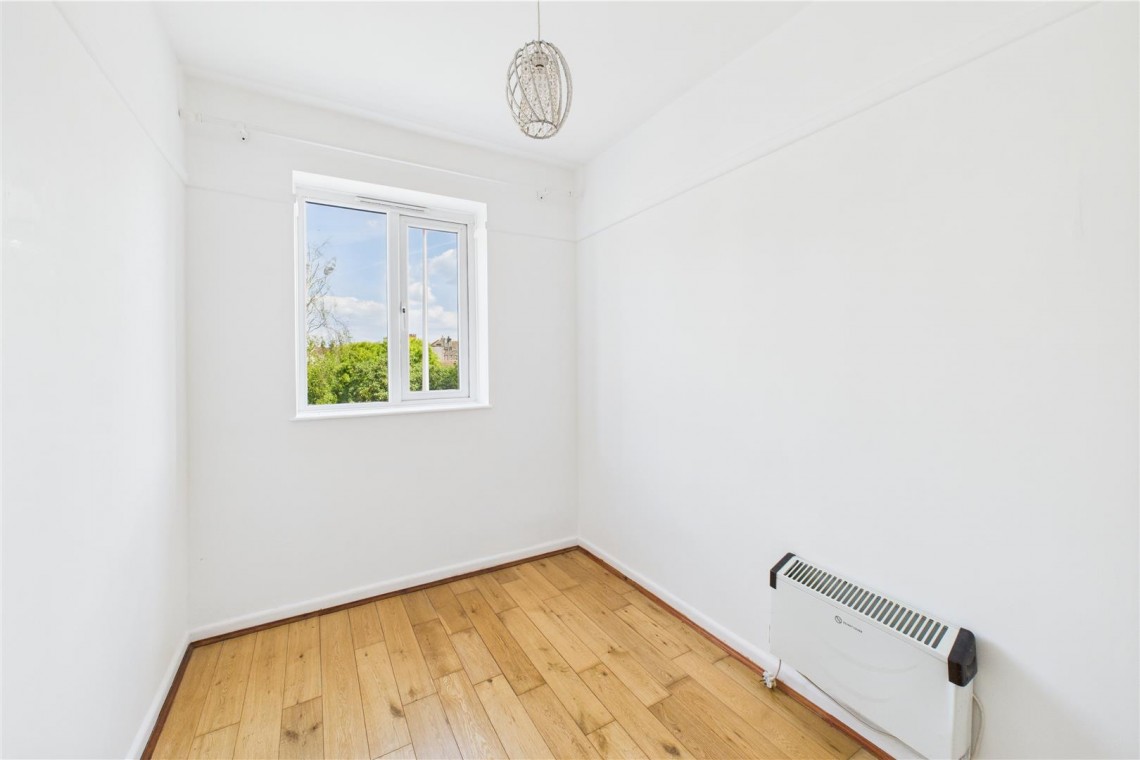 Images for 2 X VACANT FLATS | WSM