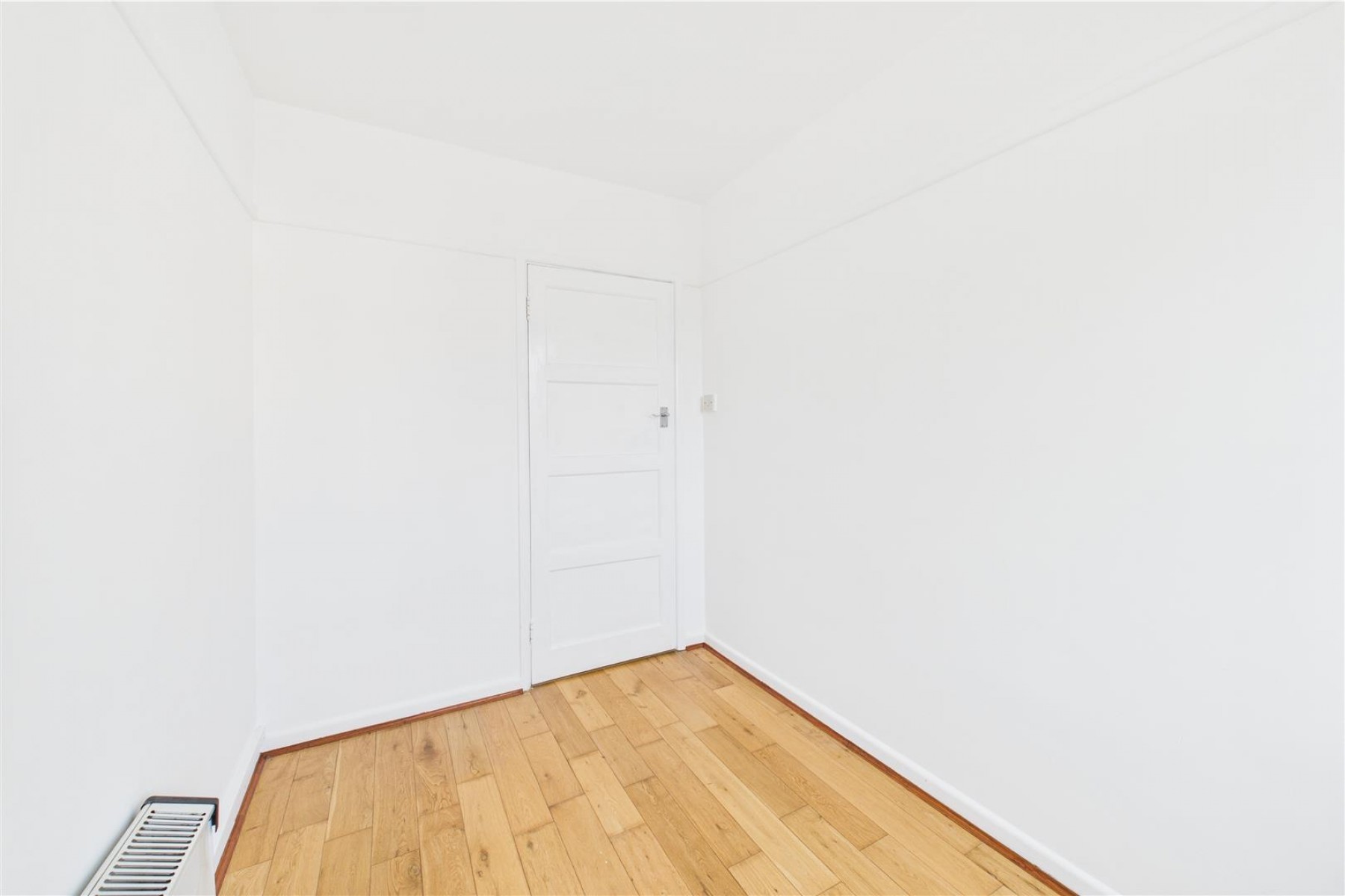 Images for 2 X VACANT FLATS | WSM