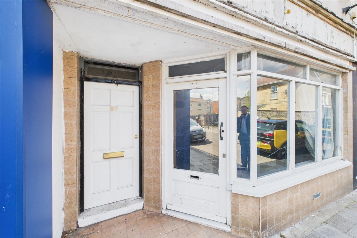 Images for 2 X VACANT FLATS | WSM