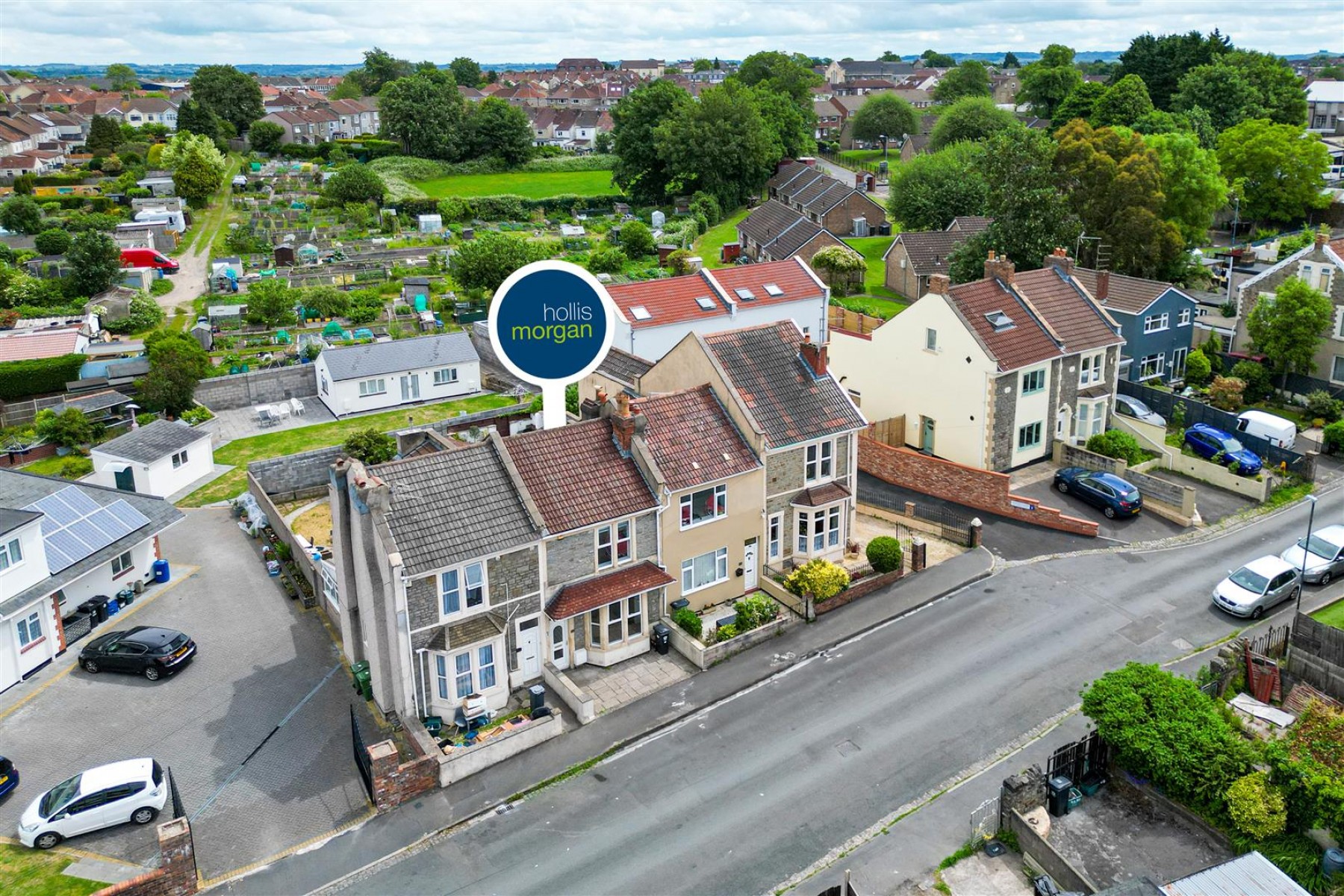 Images for REDUCED | BASIC UPDATING | KINGSWOOD