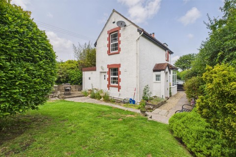 View Full Details for DETACHED | UPDATING | DUNDRY