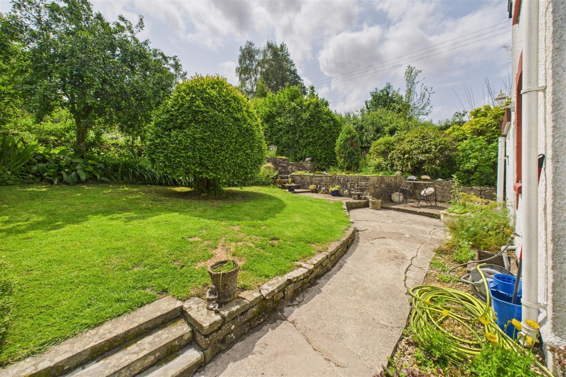 Images for DETACHED | UPDATING | DUNDRY