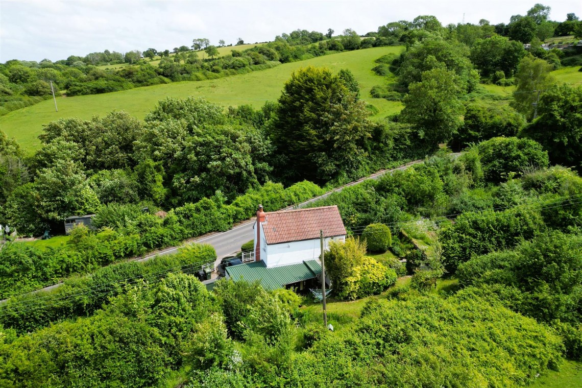 Images for DETACHED | UPDATING | DUNDRY