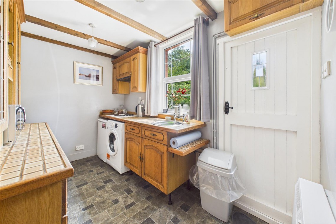 Images for DETACHED | UPDATING | DUNDRY