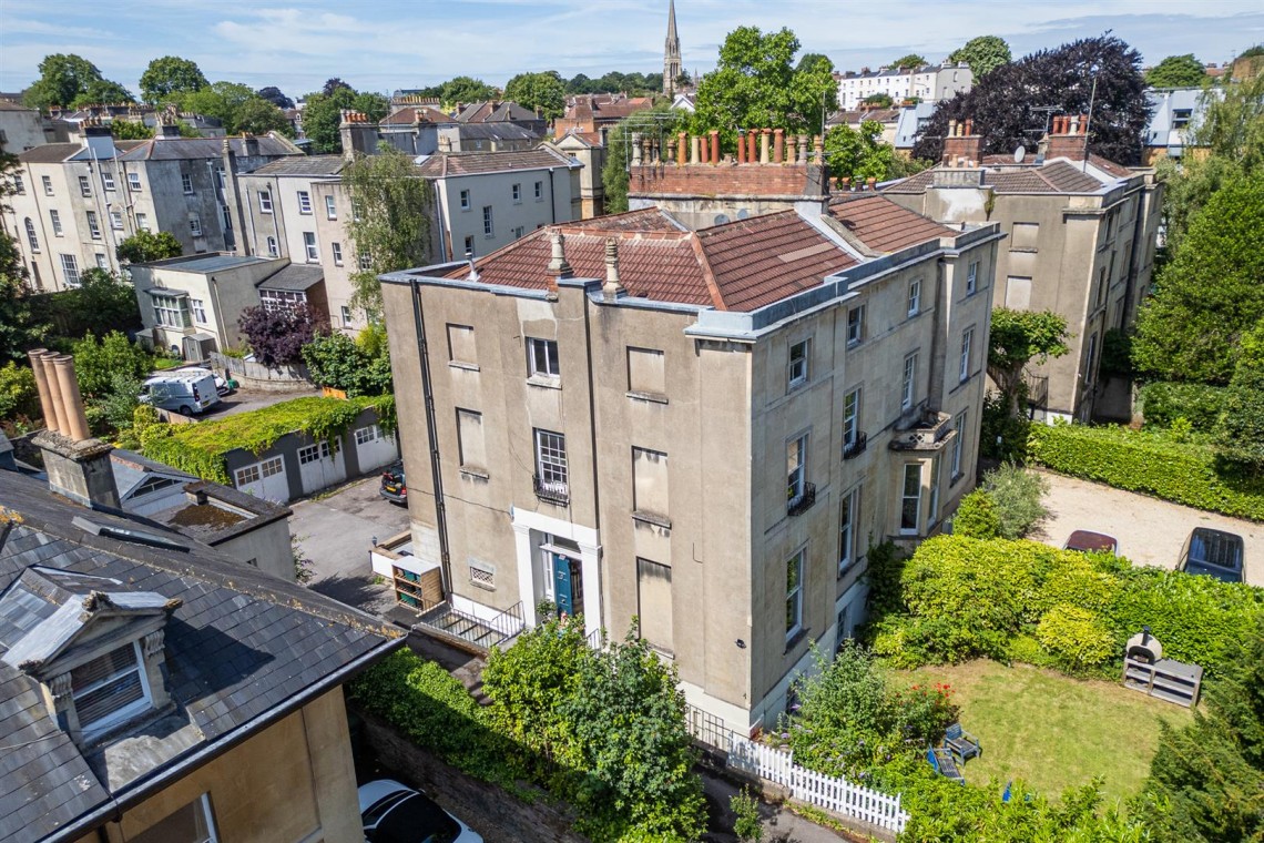 Images for BASIC UPDATING | GARAGE | PARKING | CLIFTON