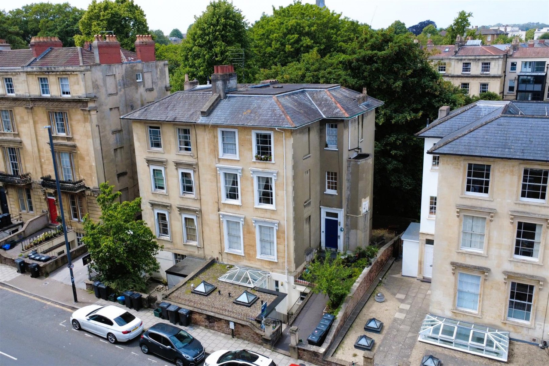 Images for 6 BED HMO | £59,760 pa
