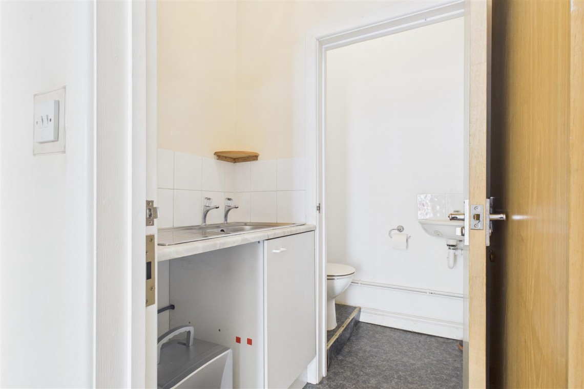 Images for COMMERCIAL | CHURCH RD | BS5