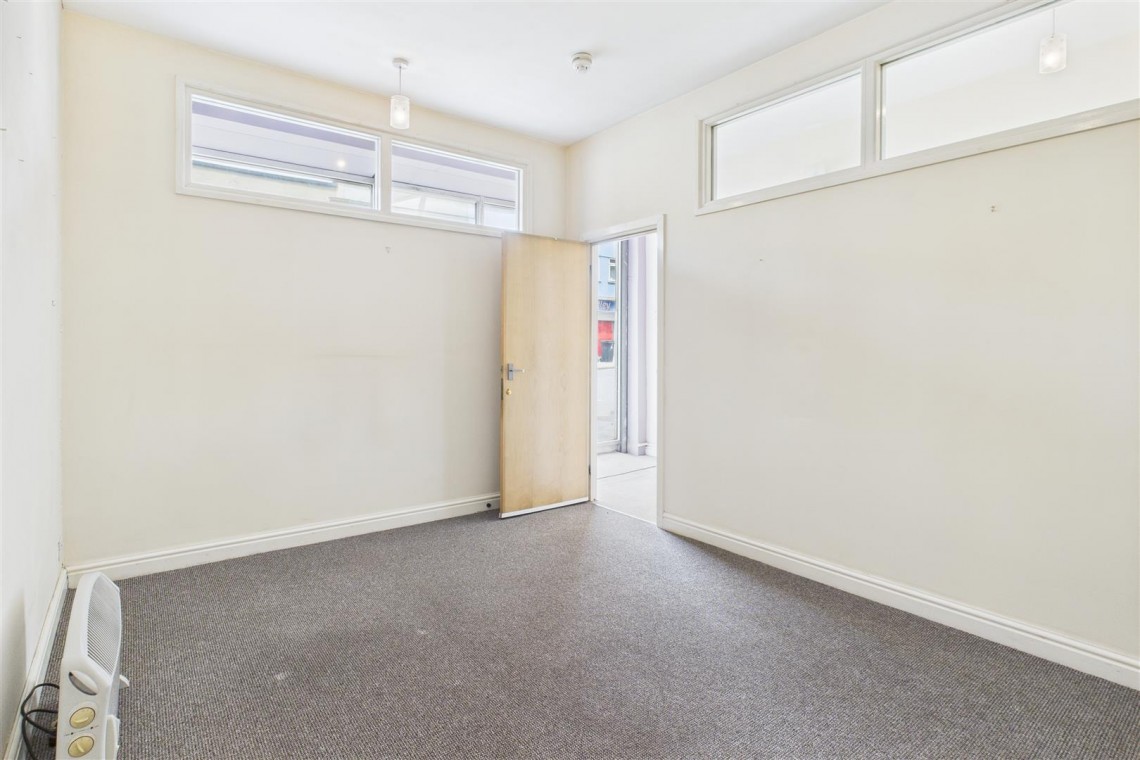 Images for COMMERCIAL | CHURCH RD | BS5