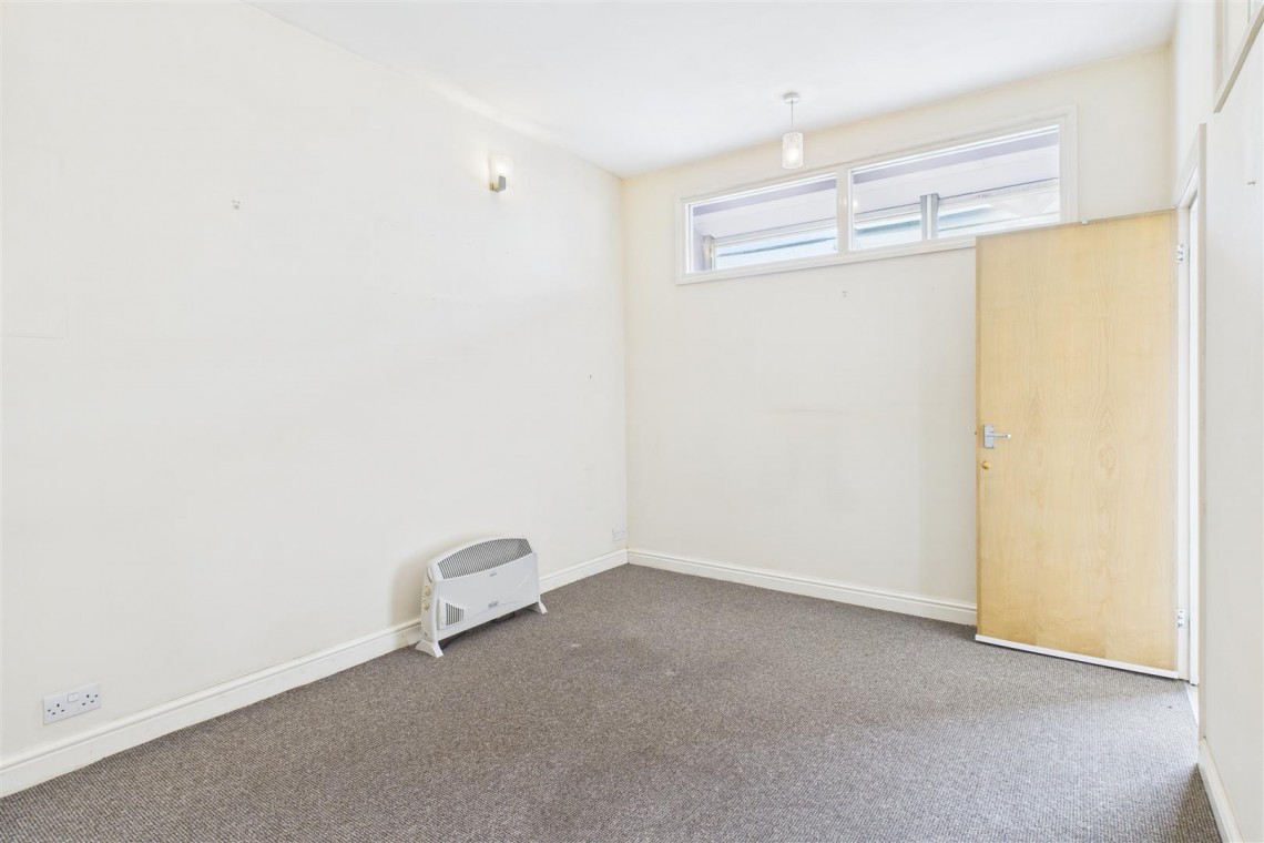 Images for COMMERCIAL | CHURCH RD | BS5