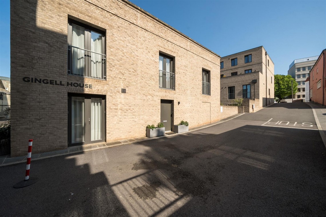 Images for French Yard, Bristol
