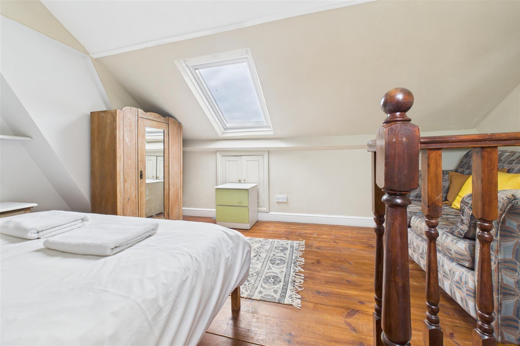 Images for HOUSE + FLAT | REDUCED | BA1