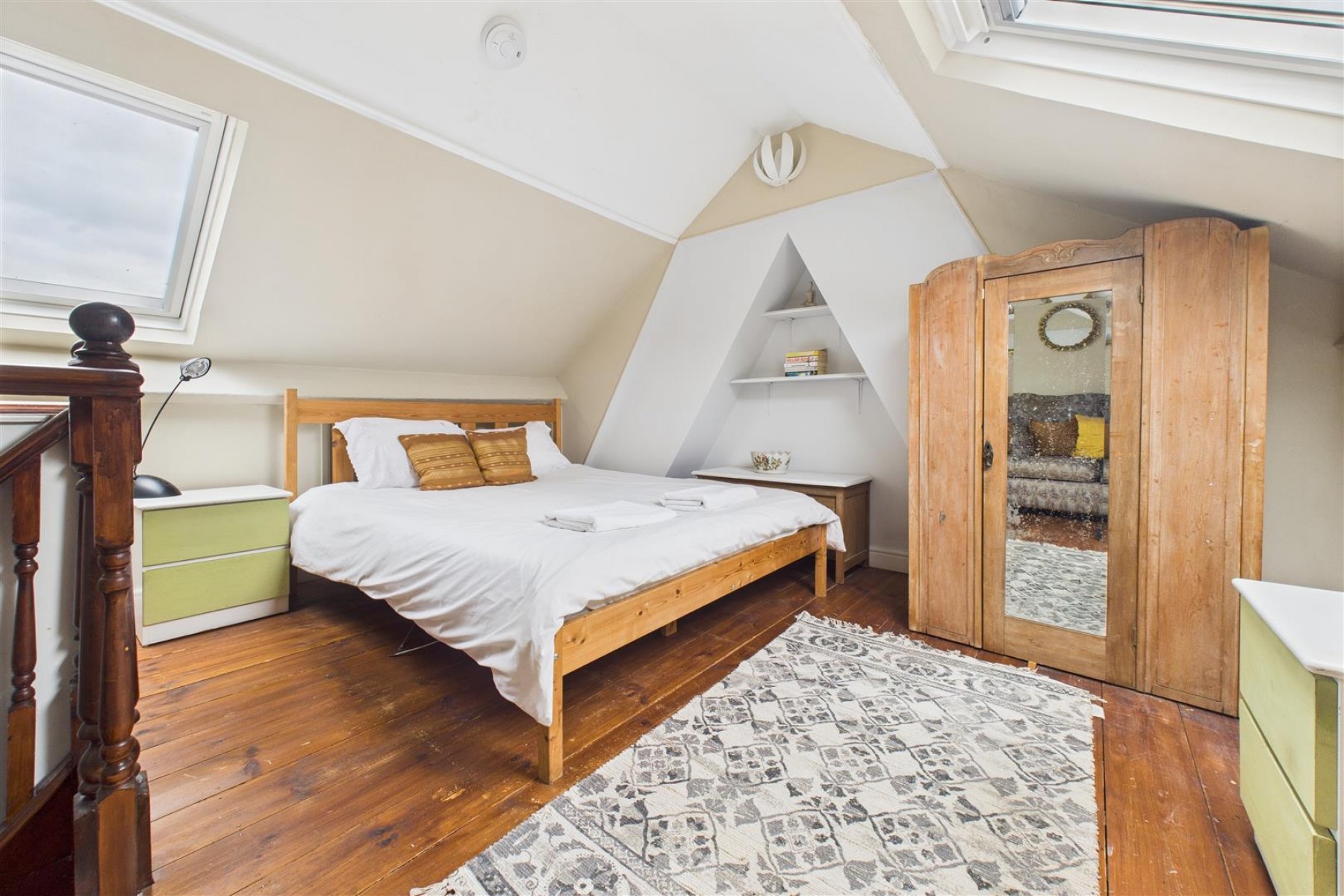 Images for HOUSE + FLAT | REDUCED | BA1
