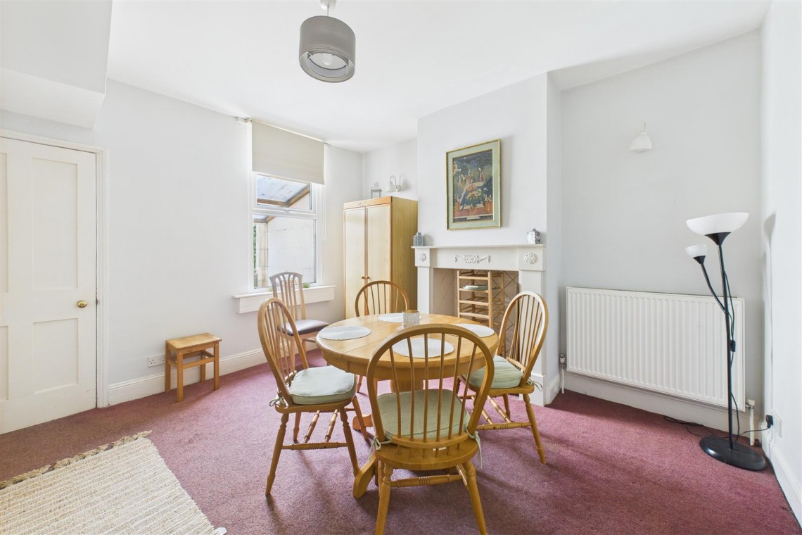 Images for HOUSE + FLAT | REDUCED | BA1