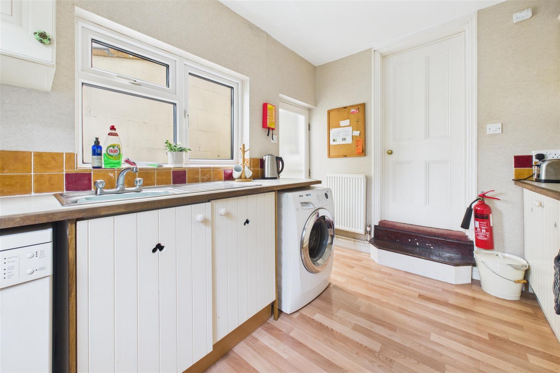 Images for HOUSE + FLAT | REDUCED | BA1