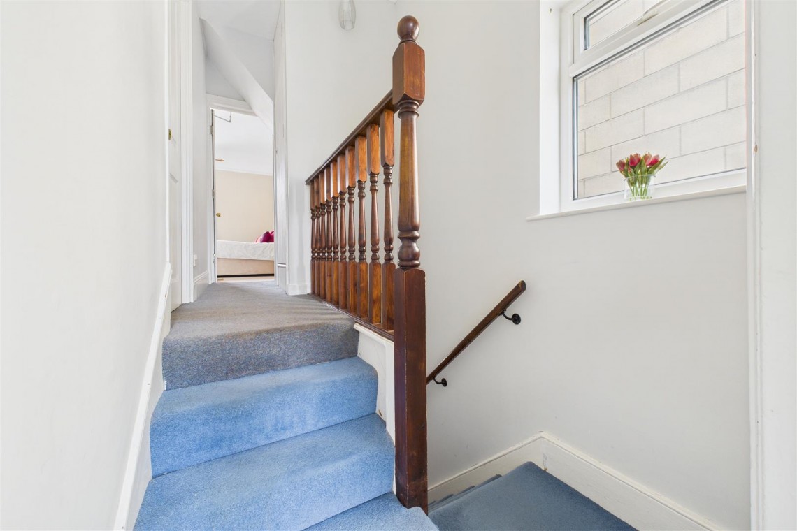 Images for HOUSE + FLAT | REDUCED | BA1