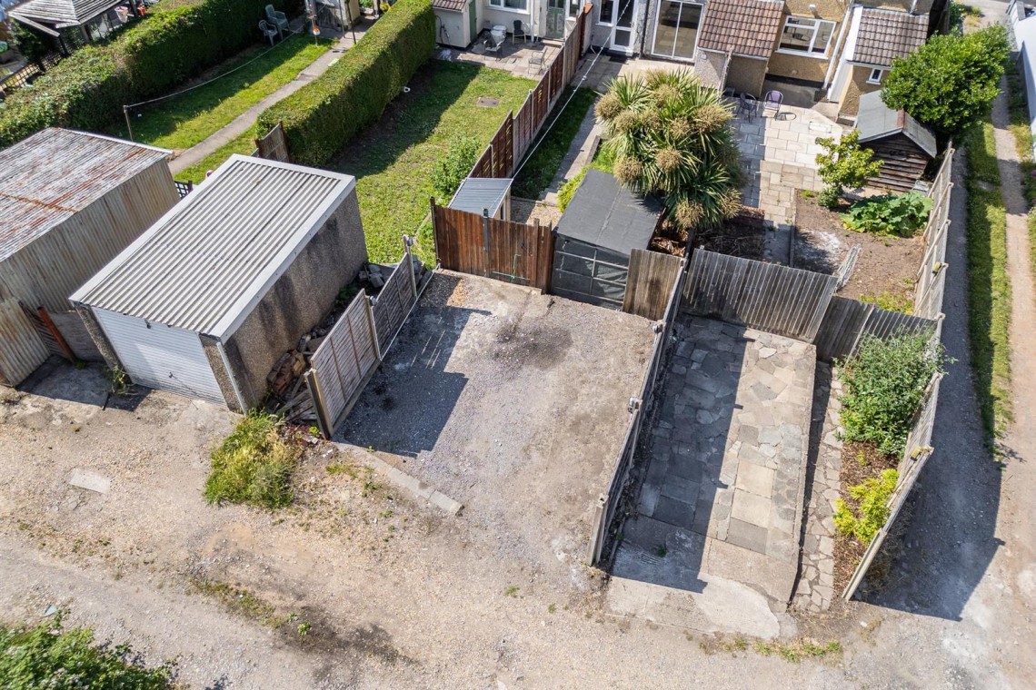 Images for GARDEN & PARKING | SHIREHAMPTON