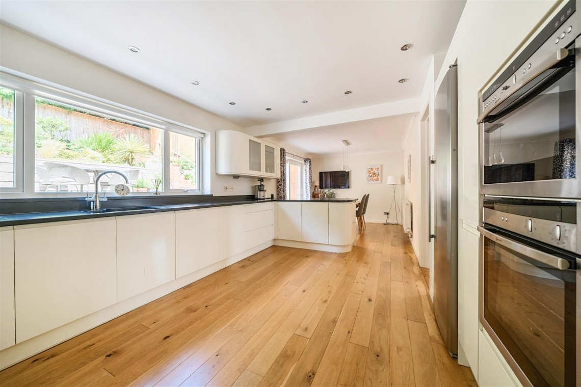 Images for Theynes Croft, Long Ashton