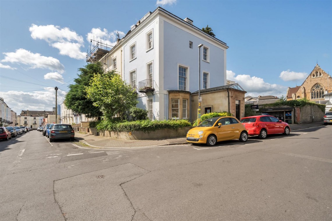Images for Oakfield Road, Clifton