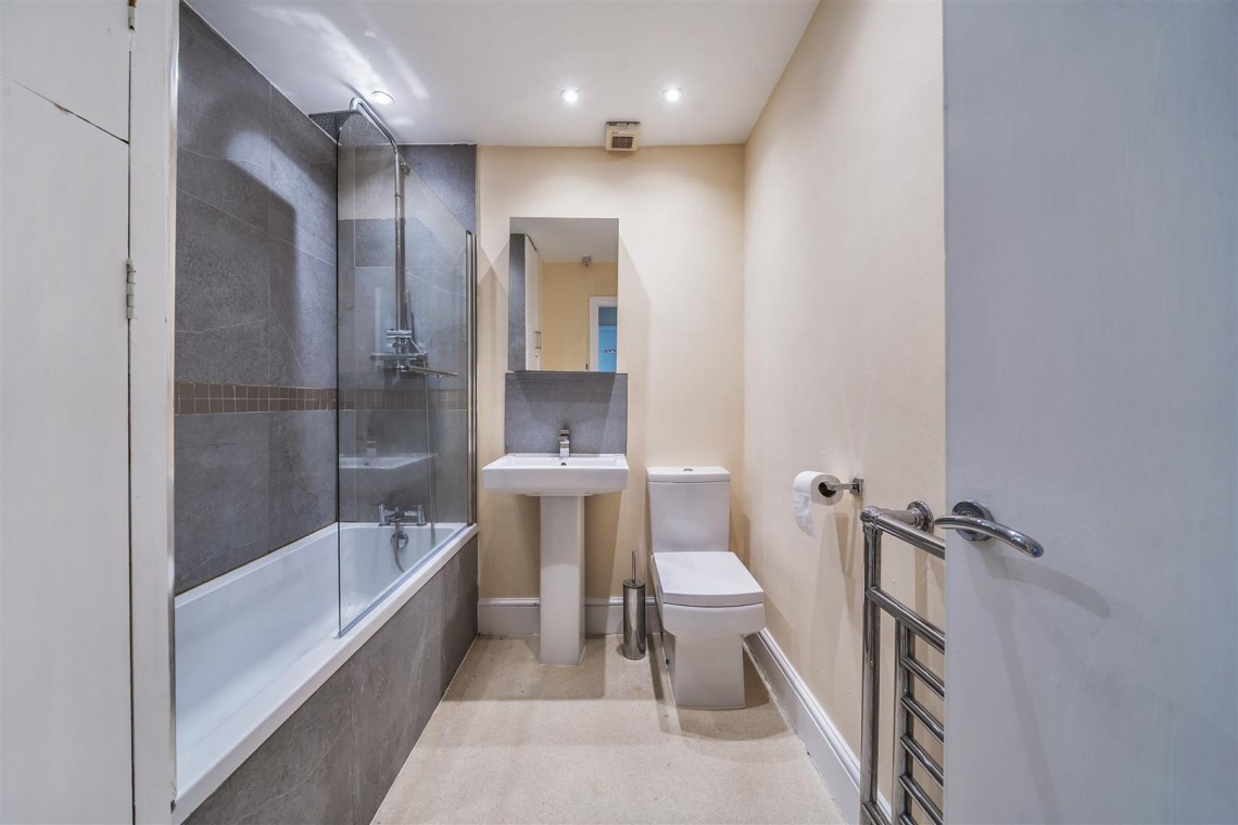 Images for Oakfield Road, Clifton